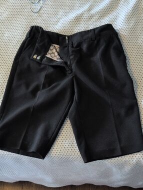 Black Women's Golf Stretch Dress Shorts